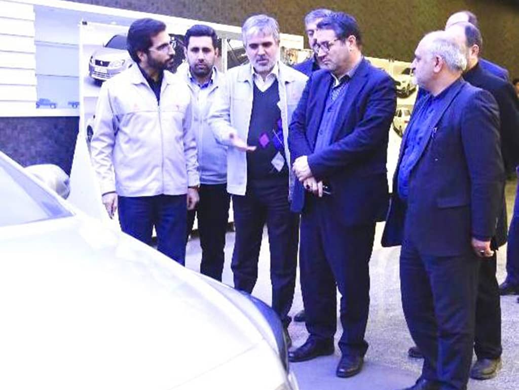 بازديد سرزده وزیر صنعت، معدن و تجارت از مركز تحقيقات و نوآوري سايپا
